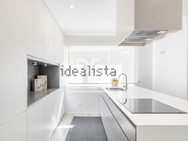 Apartamento, Nogueiró e Tenões