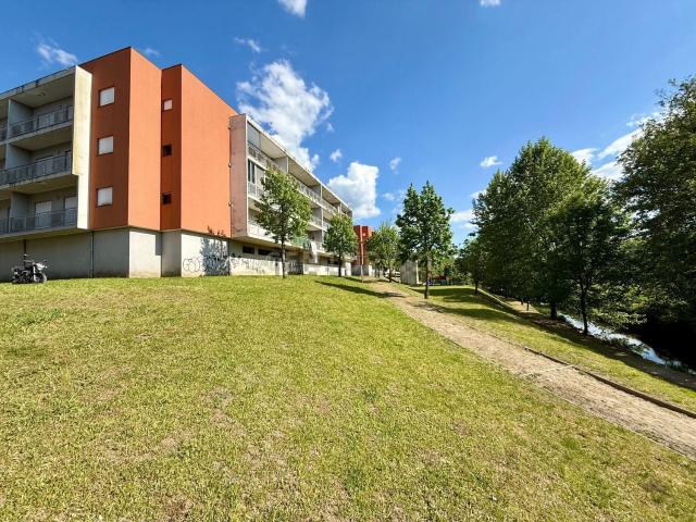 Apartamento, Nossa Senhora do Amparo