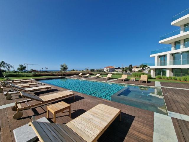 Apartamento novo com vista de mar, em condomínio de luxo com. 122m² Cascais e Estoril