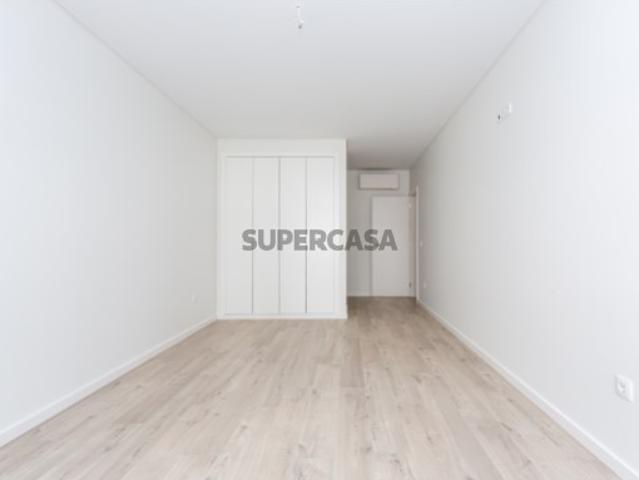 Apartamento Novo com excelentes áreas