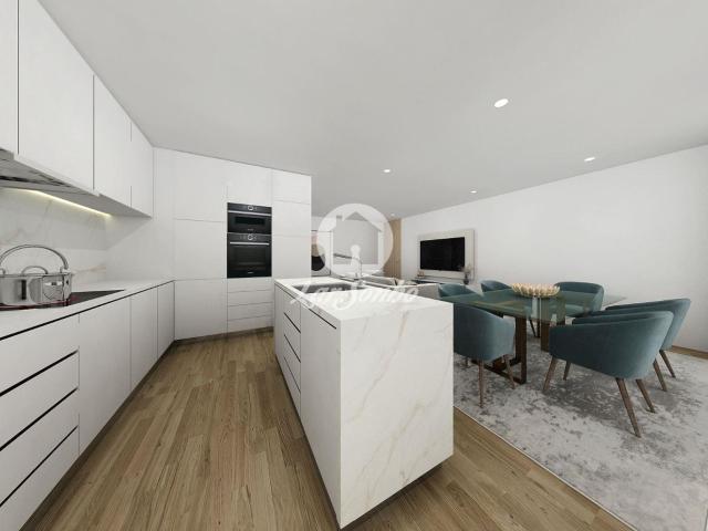 Apartamento Novo T3a 3 minutos da Rotunda da Areosa 112m² Pedrouços