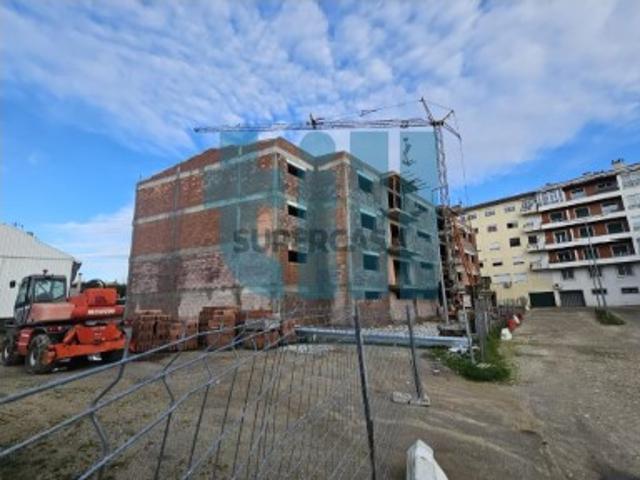 Apartamento NOVO Vila Pouca Aguiar