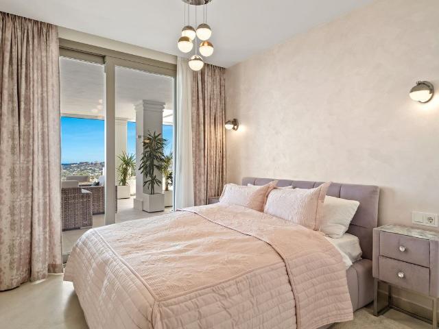 Apartamento, Nueva Andalucía 330m² Nueva Andalucia
