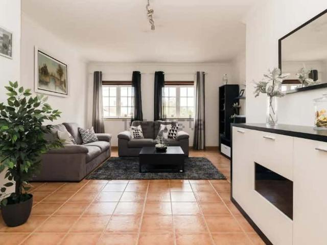 Apartamento, Óbidos e Sobral da Lagoa
