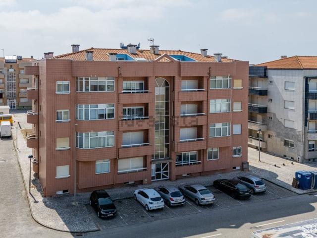 Apartamento, Ovar