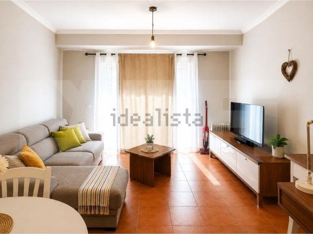 Apartamento, Palhais e Coina