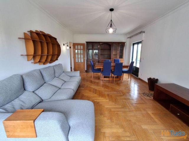 Apartamento, para arrendamento, Cascais Carcavelos e Parede | 26084091383