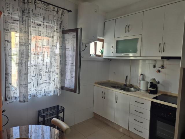 Apartamento para arrendamento de Outubro a Maio