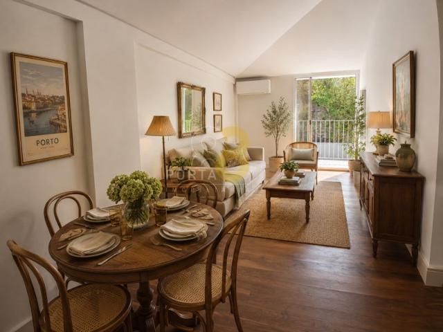 Apartamento para arrendamento nas Fontainhas, Porto