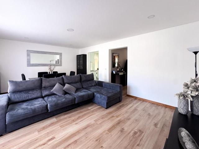 Apartamento para comprar em Baguim do Monte, Portugal