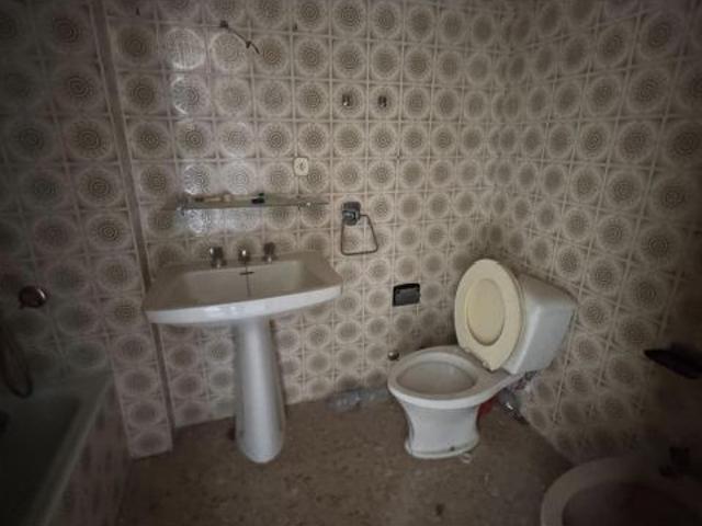 Apartamento para reformar con vistas al mar