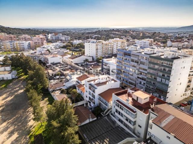 Apartamento para renovar T2 Loulé
