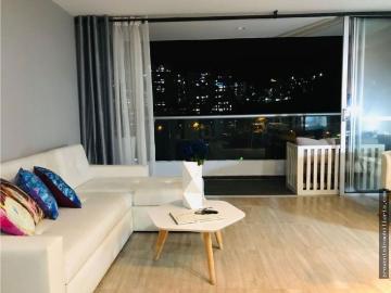 Apartamento para Renta Amoblada en Loma del Indio