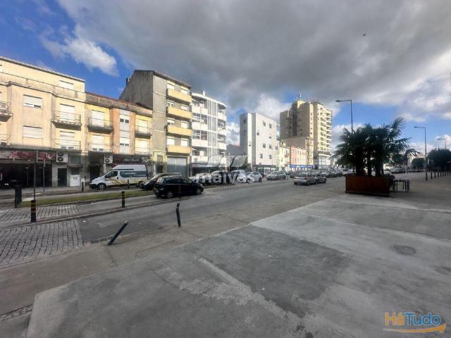Apartamento, para venda, Braga Braga | 26084093118