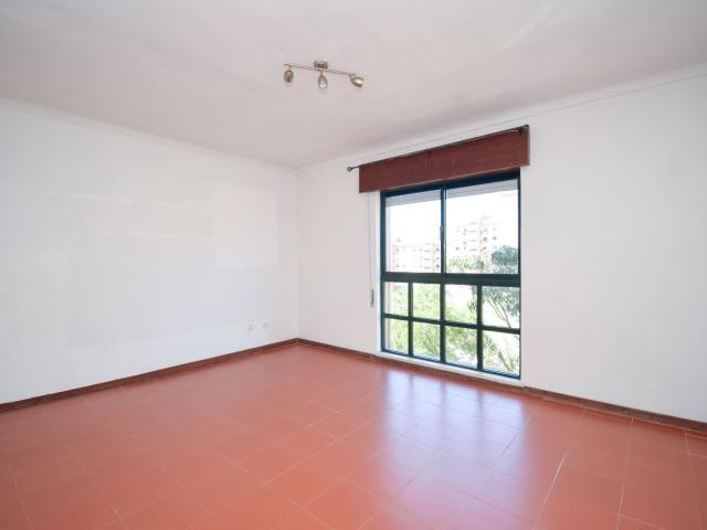 Apartamento para venda em Algueirão
