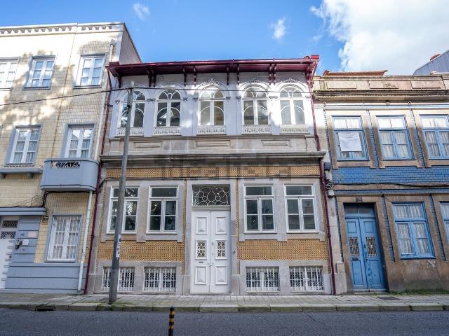 Apartamento, Paranhos