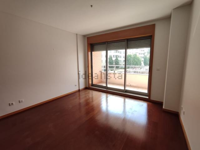 Apartamento, Paranhos