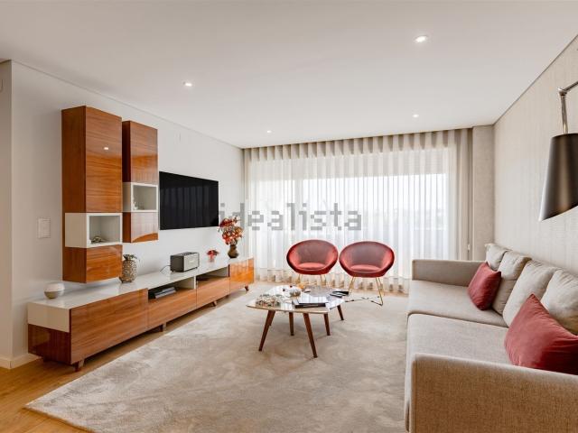 Apartamento, Paranhos