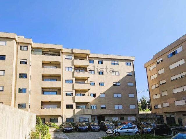 Apartamento, Paranhos