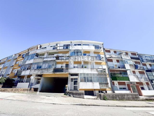 Apartamento, Paranhos