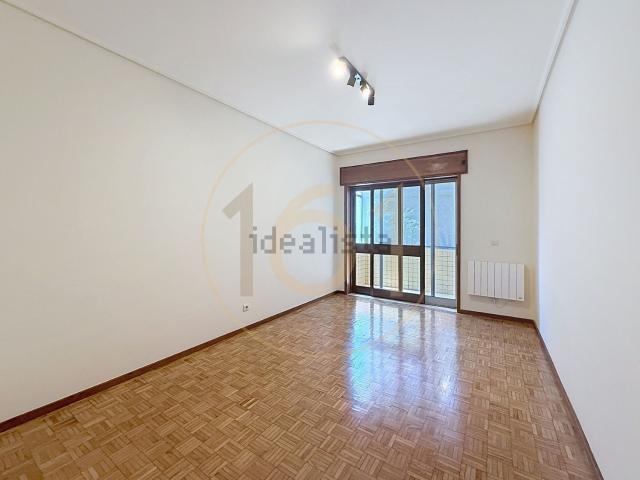 Apartamento, Paranhos