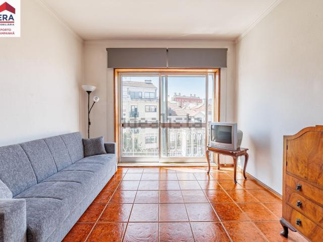 Apartamento, Paranhos