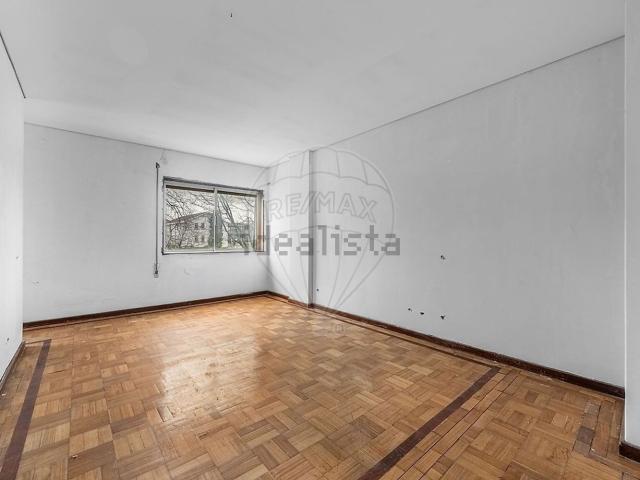 Apartamento, Paranhos