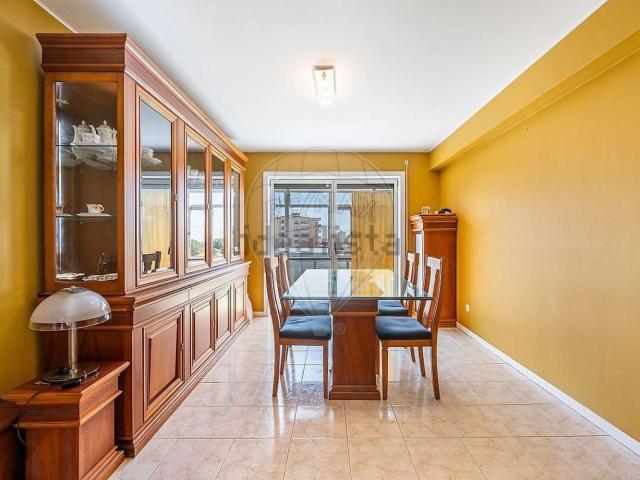 Apartamento, Paranhos