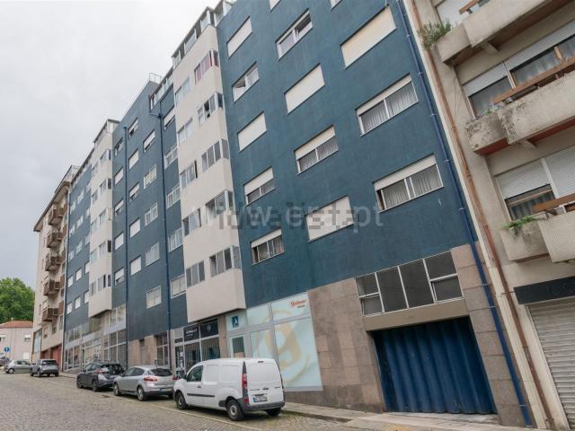 Apartamento, Paranhos