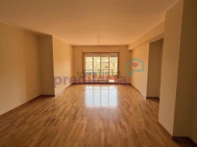Apartamento, Paranhos