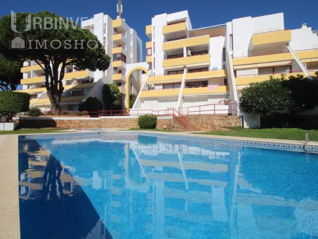 Apartamento Penthouse T2 em condomínio privado em Vilamoura, Algarve