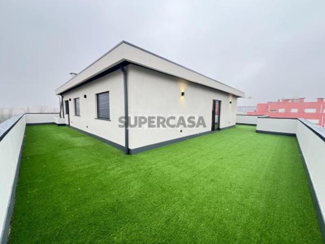 Apartamento Penthouse T2 junto ao Braga Parque e Universidade