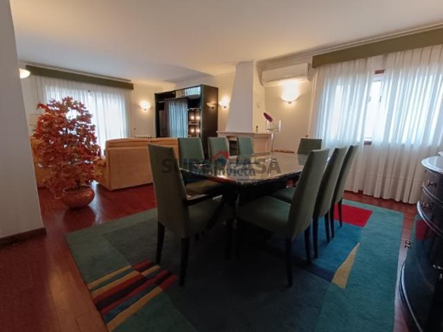 Apartamento Penthouse T3 C/Suíte e Garagem Box 3 Frentes, em Mafamude | Vila Nova de Gaia
