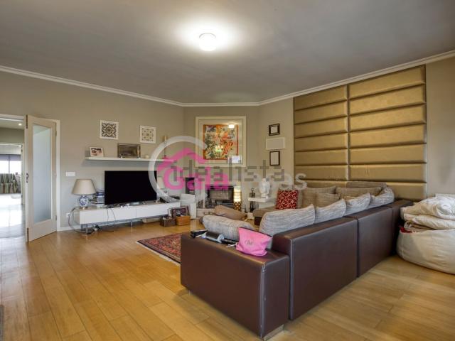 Apartamento, Pedroso e Seixezelo