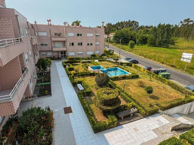 Apartamento, Pedroso e Seixezelo