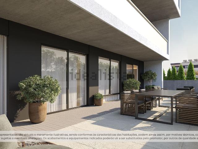 Apartamento, Pedroso e Seixezelo