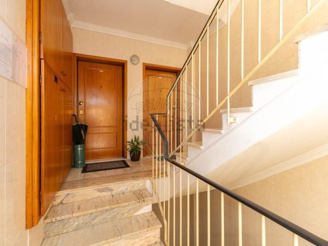 Apartamento, Pedroso e Seixezelo