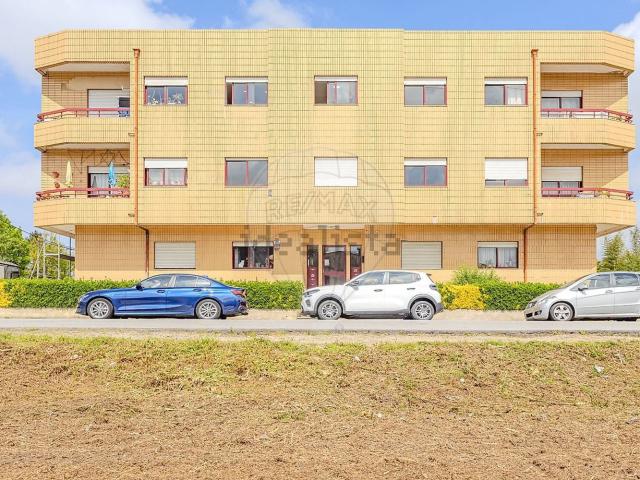 Apartamento, Pedroso