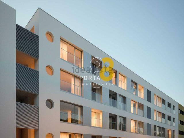 Apartamento, Pedrouços