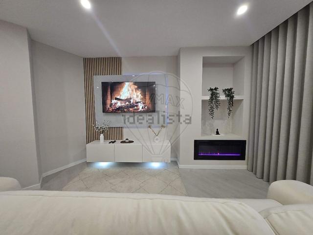 Apartamento, Pedrouços