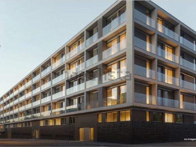 Apartamento, Pedrouços