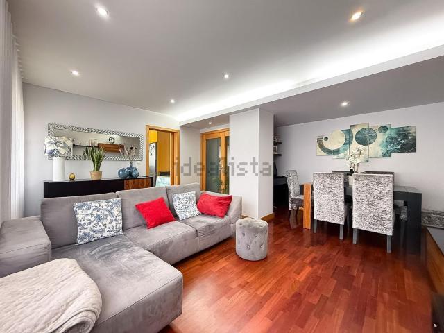 Apartamento, Pedrouços