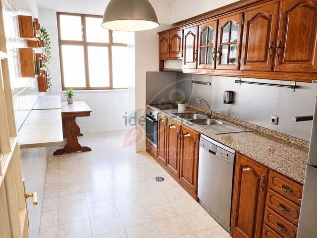 Apartamento, Pedrouços