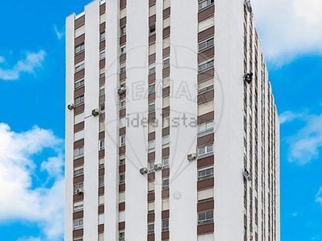 Apartamento, Pontinha e Famões