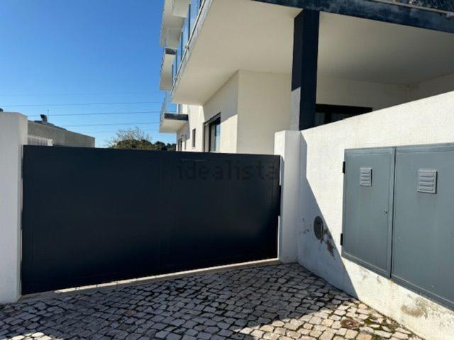 Apartamento, Pontinha e Famões