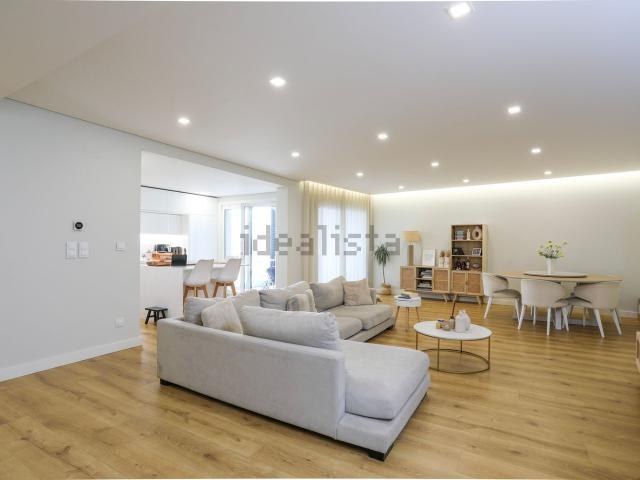 Apartamento, Porto Salvo