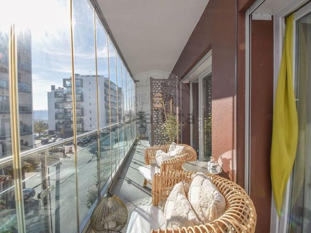 Apartamento, Póvoa de Santo Adrião e Olival Basto