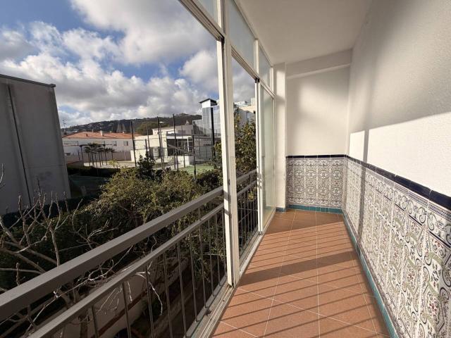 Piso muy luminoso con gran balcón y parking a 5 minutos de la playa en Platja d’Aro