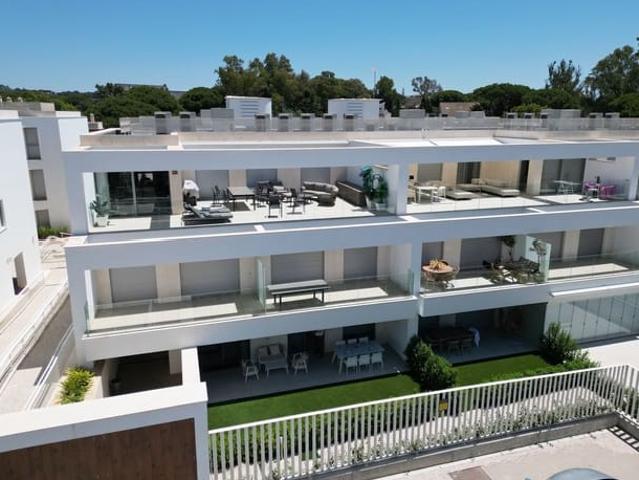 Apartamento Playa en venta en Elviria, Málaga Costa del Sol