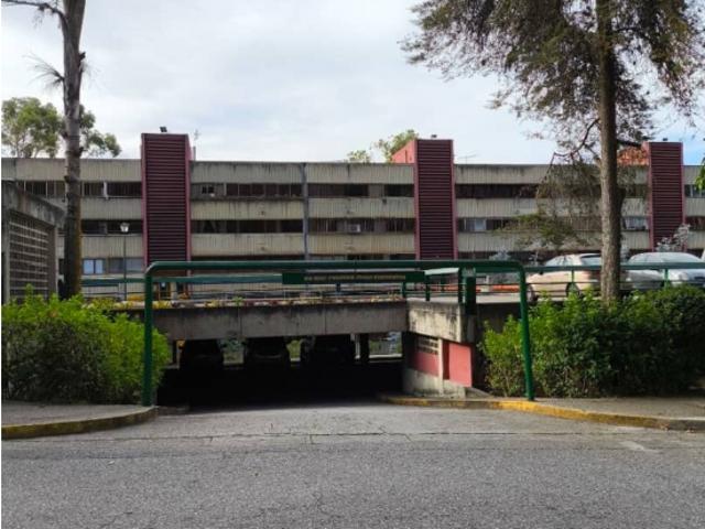 Apartamento Planta Baja Parque Res San Antonio La Rosaleda